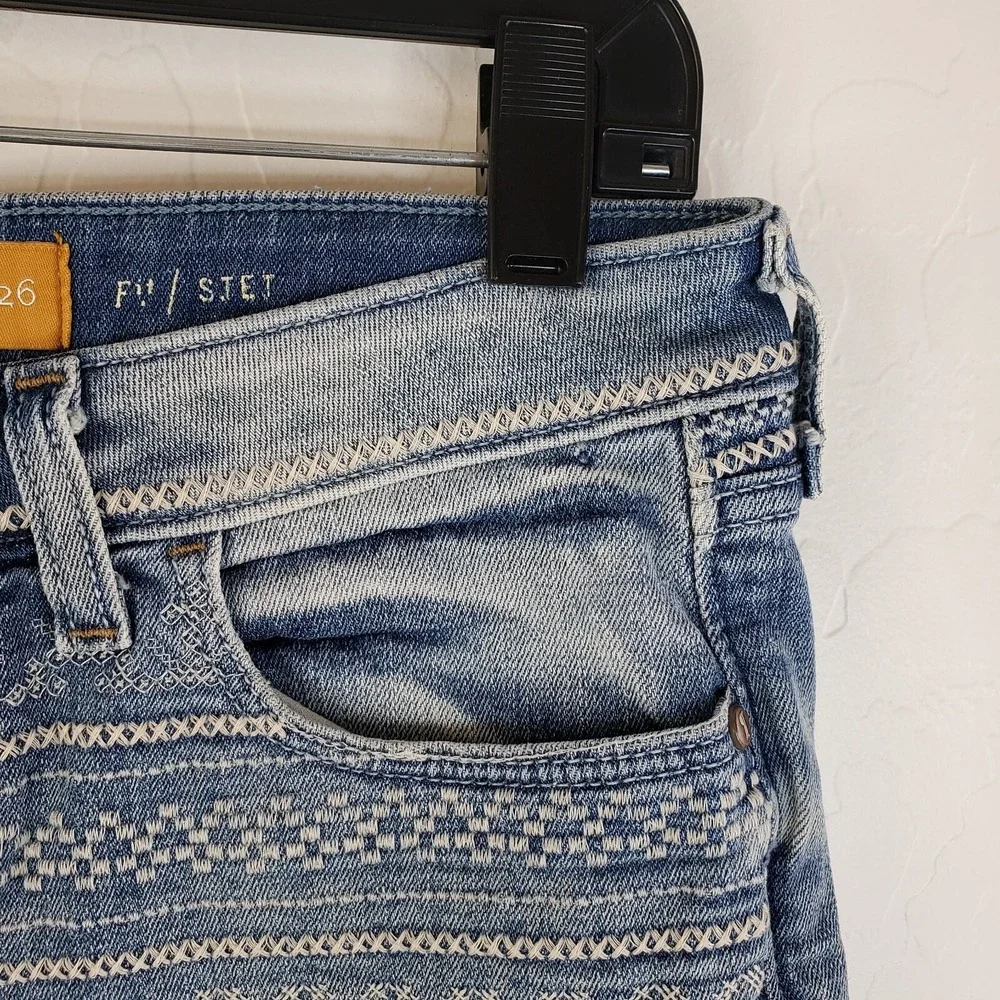 Anthropologie Pilcro & The Letterpress Stet Fit Shorts Embroidered‎ Women's 29x6 - Picture 6 of 12